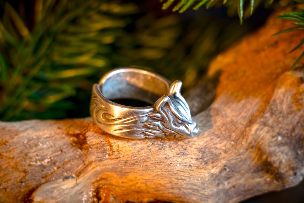 The Ring of Hircine Skyrim jewelry Folkenstal Props and Replicas